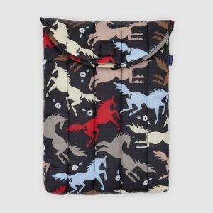 Puffy Laptop Sleeve 13/14 - Horse Cut Outs