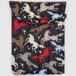 Puffy Laptop Sleeve 16 - Horse Cut Outs